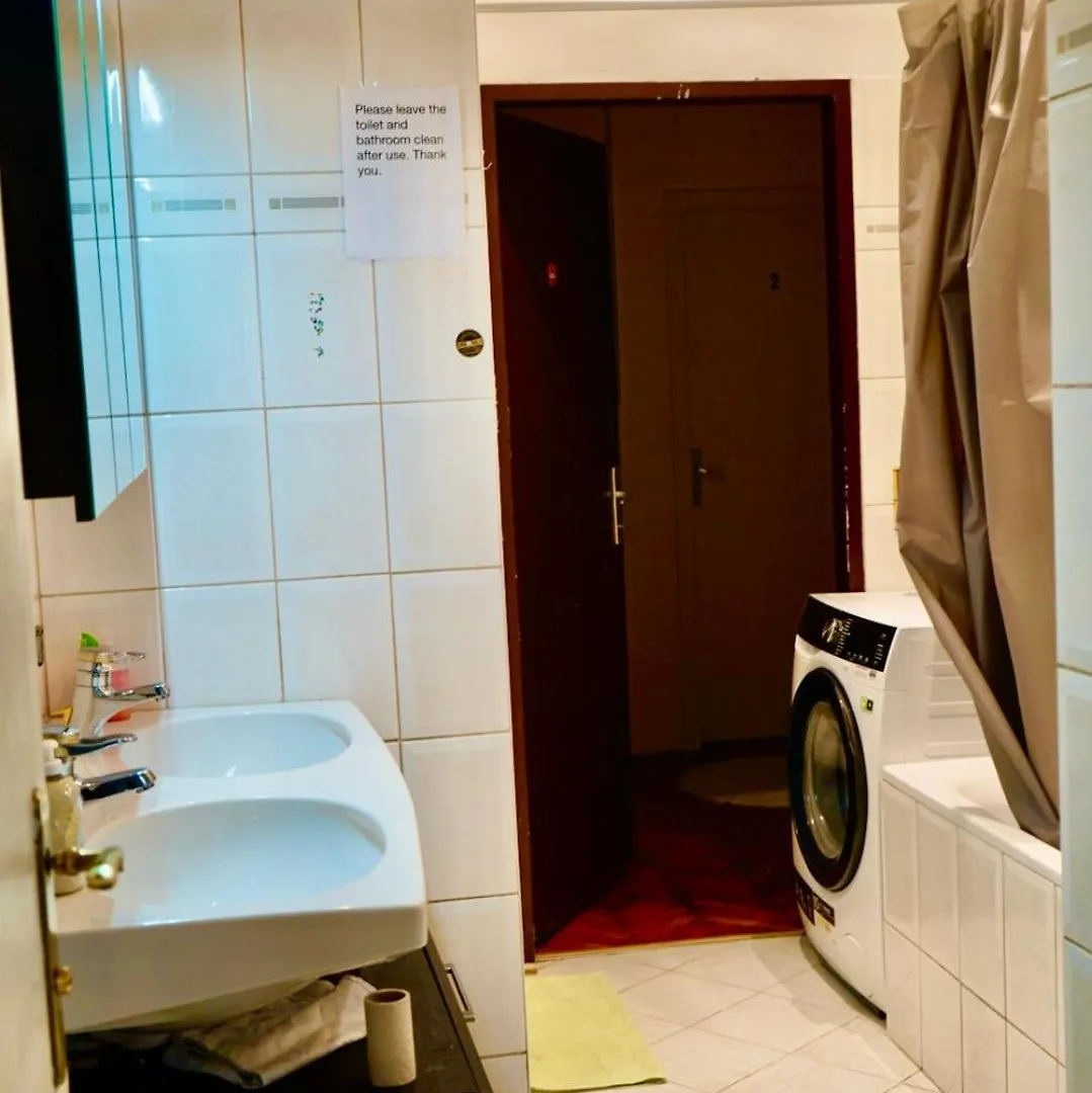 Quarto em Acomodações Particulares U6 Schoepfwerk Home 7 Viena